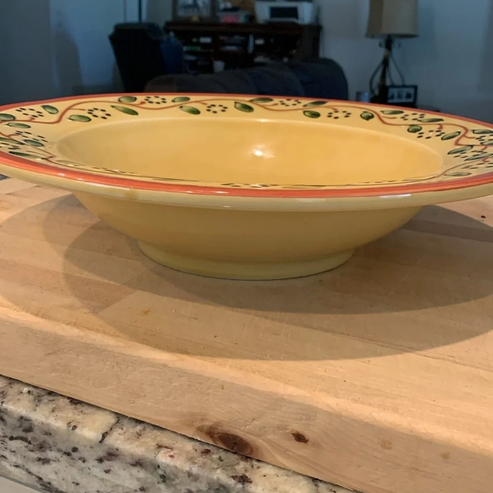 Rare Find Vintage Williams& Sonoma hand painted Pasta Serving Bowl